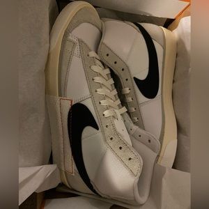 Nike Blazer Mid ‘77 Pro Club